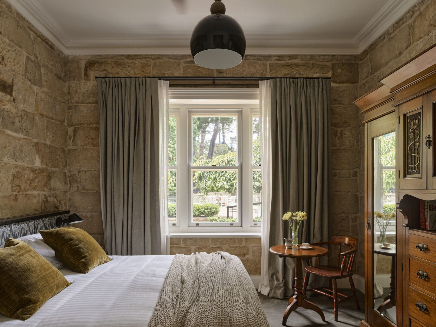 BENDOOLEY ESTATE 120225 0027 2