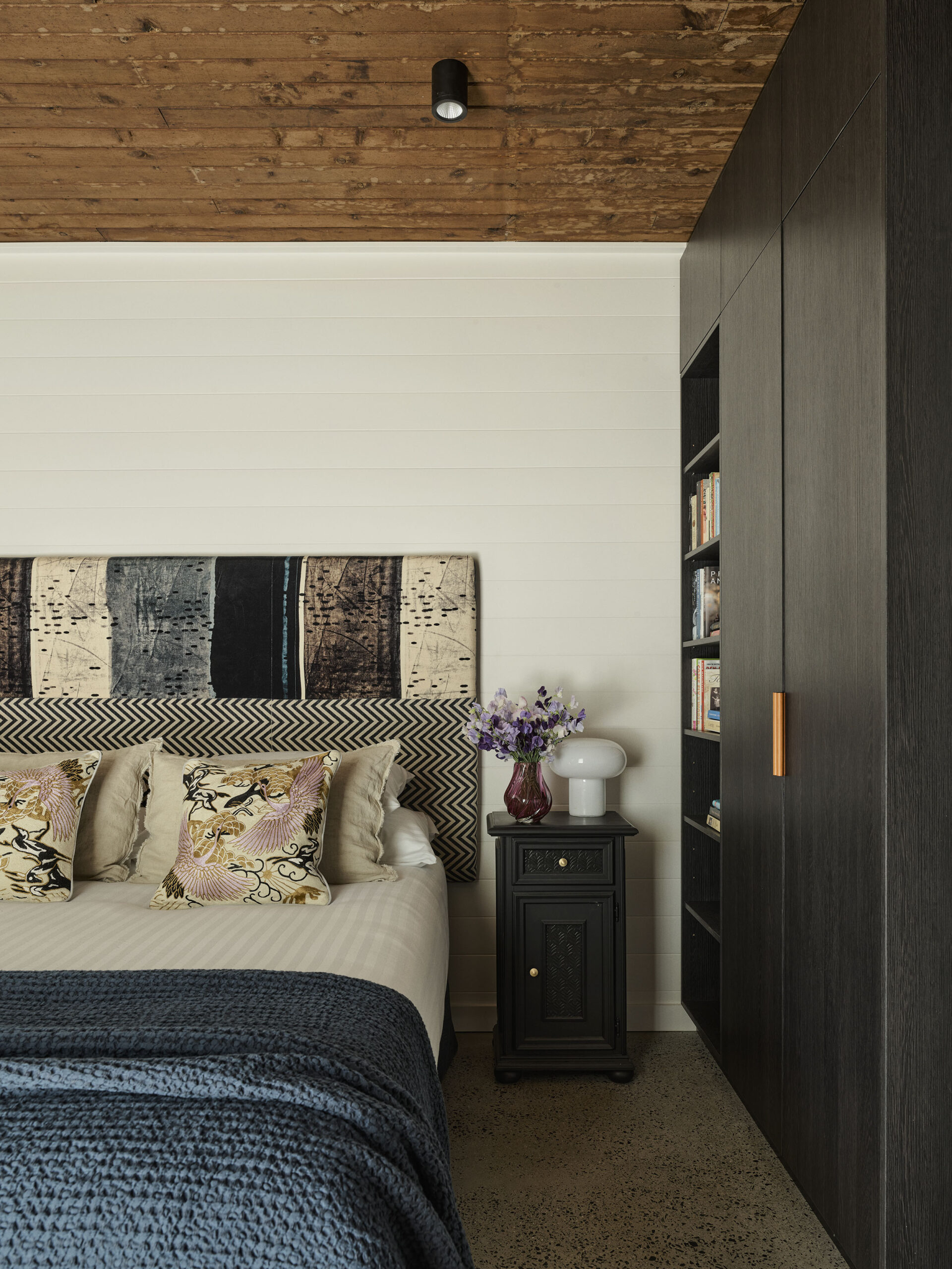 BENDOOLEY ESTATE 120325 0113 scaled