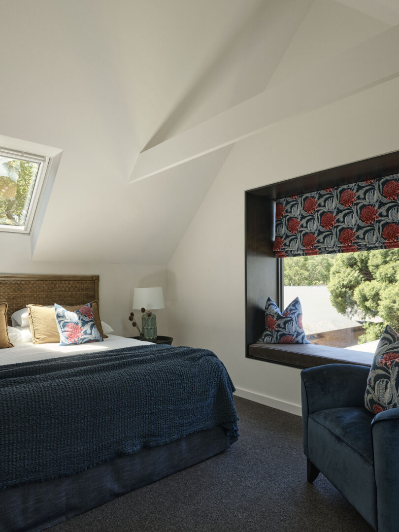 BENDOOLEY ESTATE 120325 0118