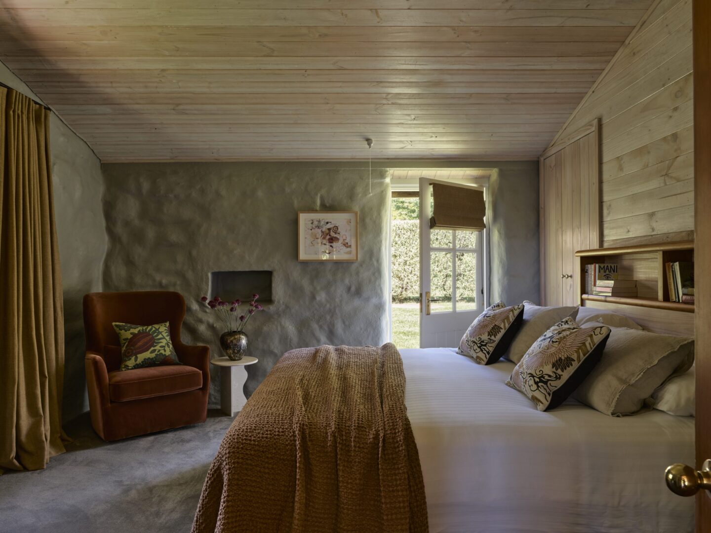 BENDOOLEY ESTATE 120325 0101 scaled 1