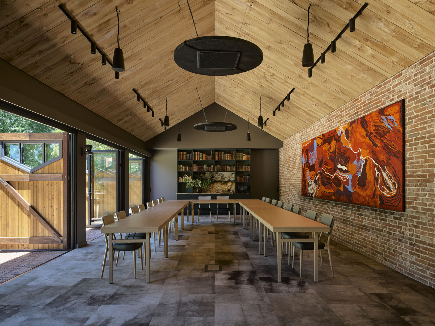 BENDOOLEY ESTATE 120325 0108